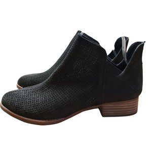 Vince Camuto Black Perforated Leather Slip On Ankle Booties Ankle Boots Fall 9